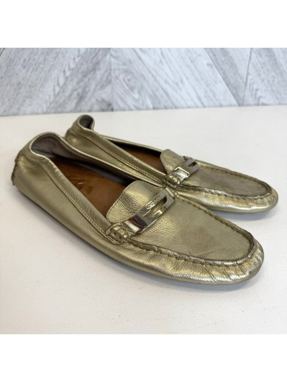 Coach Nola Driving Loafers Shoes Moccasins Gold Metallic Womens Size 9.5 B